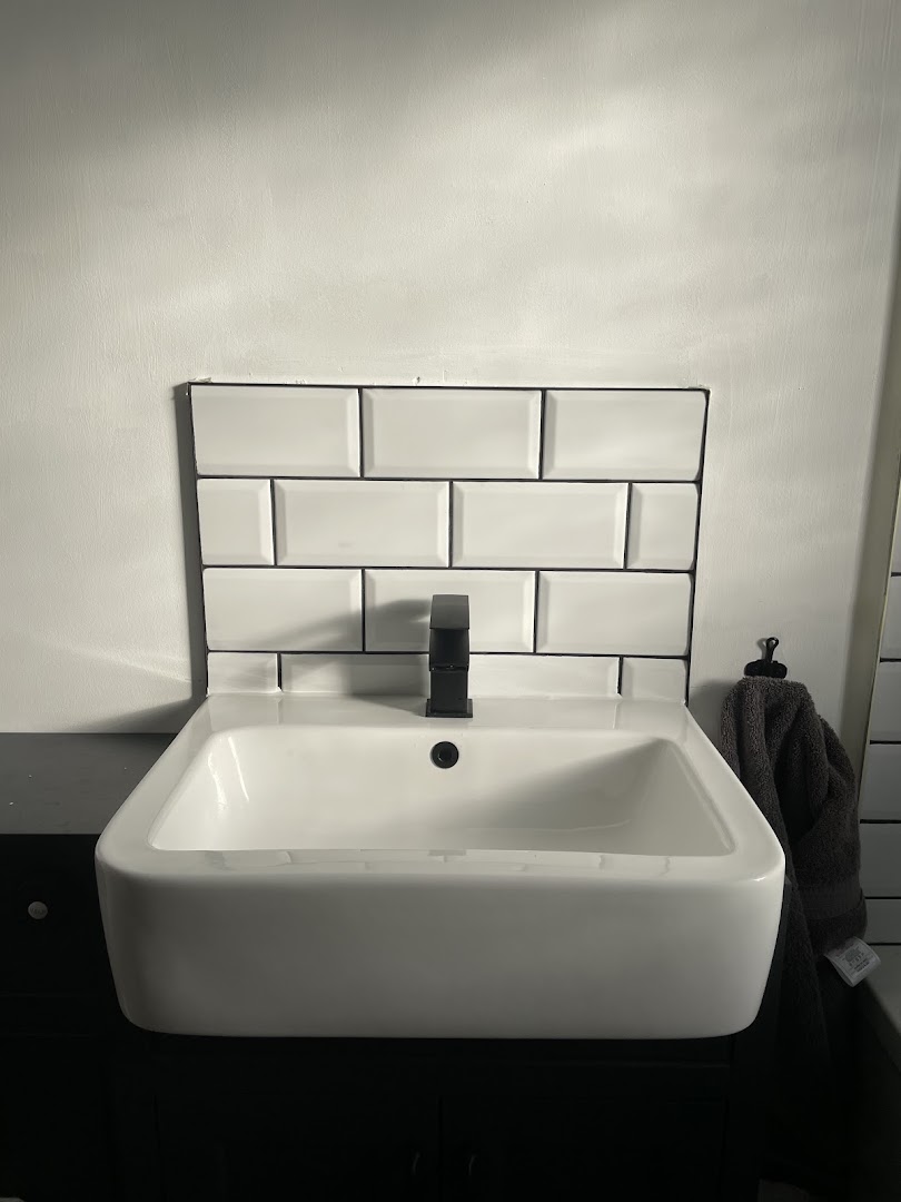 The Little Tiler — Photos 10